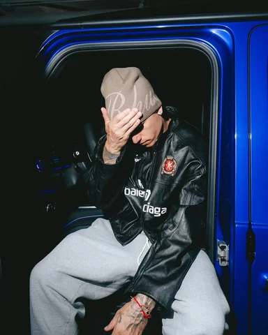 🦇🖤