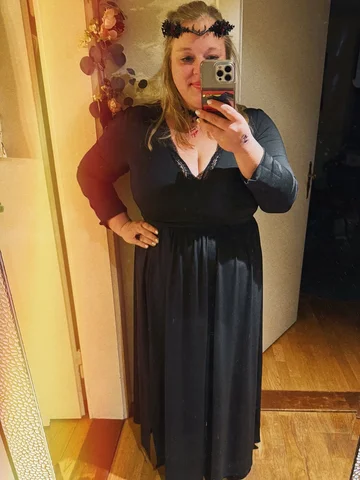 Fasching 2026 🥳
.
.
#fasching #ausis #vampier #cowgirl #bayern