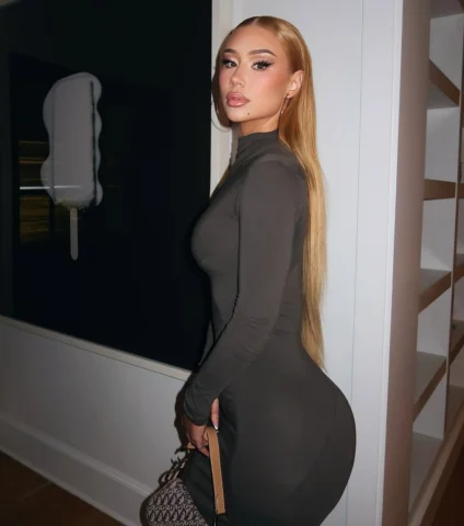 🤍