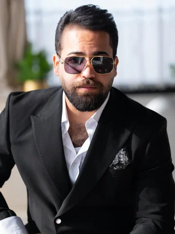 مصمم الازياء بسام القريشي  __أسود 🖤