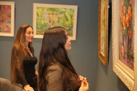 Mənim heç ağlıma belə gəlməzdi ki, bizim mələklərimiz, 

Leyla Əliyeva və Arzu Ə