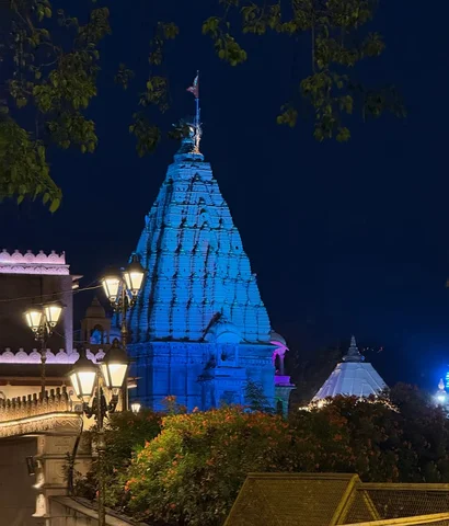 महाकाल 🧿❤️🙏

.
.
#jaimahakal #mahakal #mahakaleshwar #ujjain #mahakalkebhakt @
