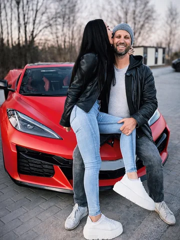 - ❣️ -
