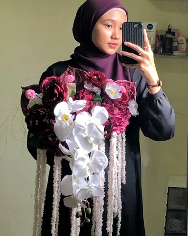 Handbouquet wedding @esier.florist 🌹💕✨🥰

#handbouquetwedding #weddingbouquet 