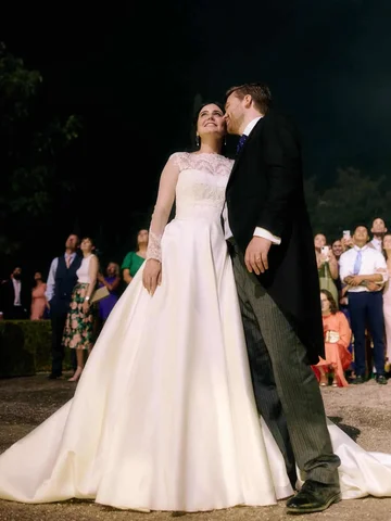 Susana.
.
.
.
#novia #noviaCaprile #Caprile LorenzoCaprile wedding vestidonovia 