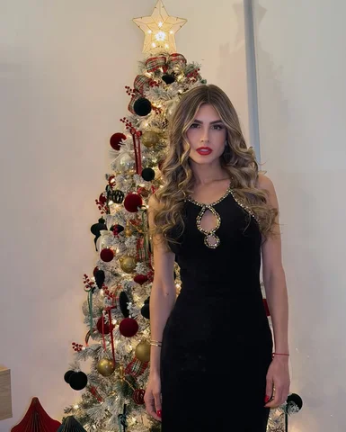 Este año me enseñó más de lo que imaginé.
Me recordó que no todo se entiende de 