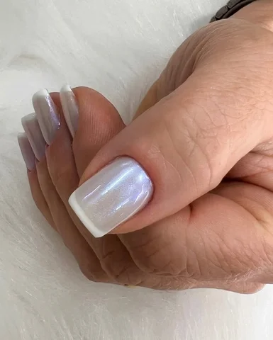 Curso ESMALTAÇÃO EM GEL
Cutilagem russa + Francesinha + Pó cromado.
-
Quer apren