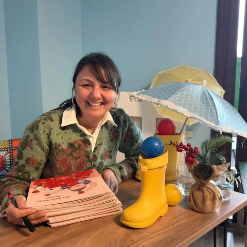 Bugün @isbankasikulturyayinlari ndan çıkan Renk Üçlememle @lynda_abacus_kids_ te