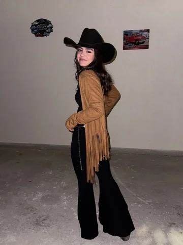 Calvillo- Puro vaquero con ganas de fiesta🤠, escuchando las joyitas del mejor D