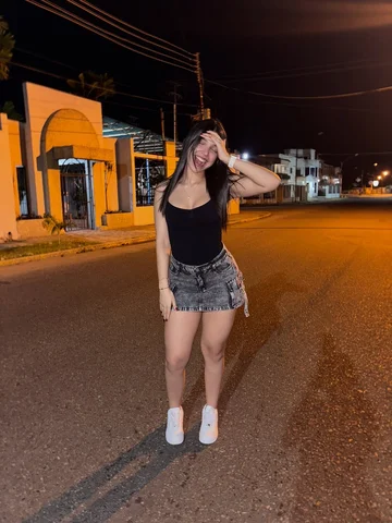 como la luna y yo 🌙