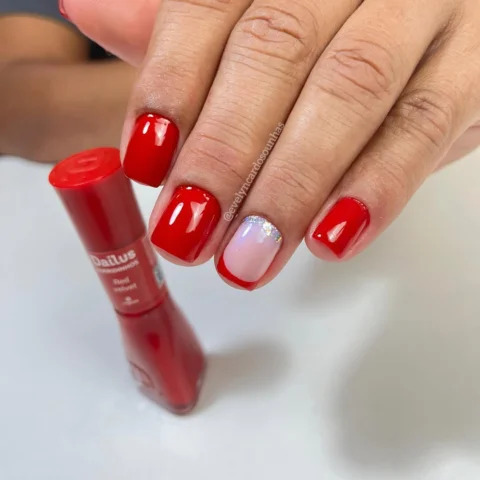 Esse vermelho é muito poderoso!!!
Red velvet @dailus 

#unhas #esmaltevermelho #