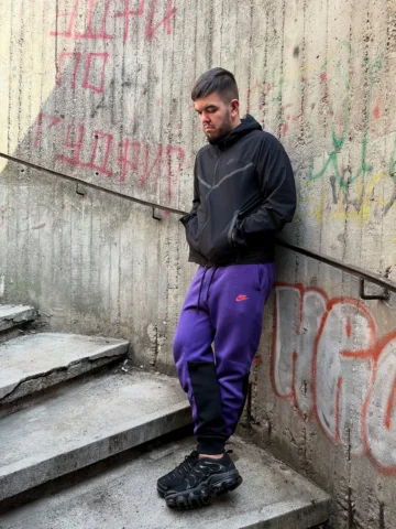 „Ovo je tvoja sezona.
Stil koji priča glasnije od reči.
Za svaku priliku – budi 