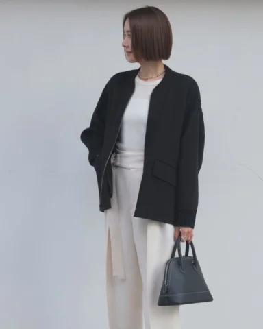 ⁡
風が冷たかった休日
F.（エフドット）のブルゾンを羽織って🍂
⁡
高品質な素材も
仕立ても
こだわり抜かれていて
軽やかであたたかい
⁡
落ち着いた黒が

