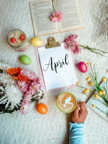 Happy New Month To Y’all 💛