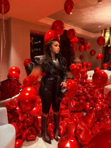 For nari with love♥️🌹