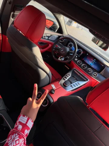 MERRY XMAS FROM THE BARBIE! ITS LITERALLY WHATEVER FOR ME🥲🥲🥲! ❤️❤️❤️🥰🥰🥳🥳�