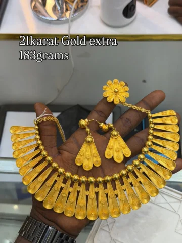 GOLD - 21karat Gold
TYPE - SET
Available for Natiowide and international deliver