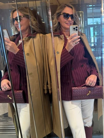 Friday vibes🌸🌸🌸🌺🌺🌺🍇🧸 

#selfies#burgundy#springinspiration#fashiongram#f