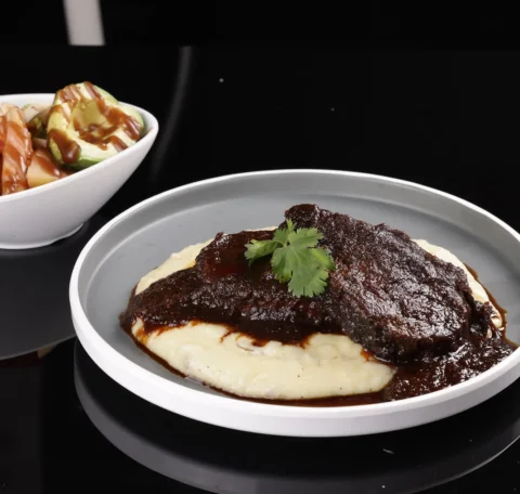 Ven y prueba nuestro delicioso ASADO NEGRO no encontraras otro igual … ❤️🔥🇻🇪