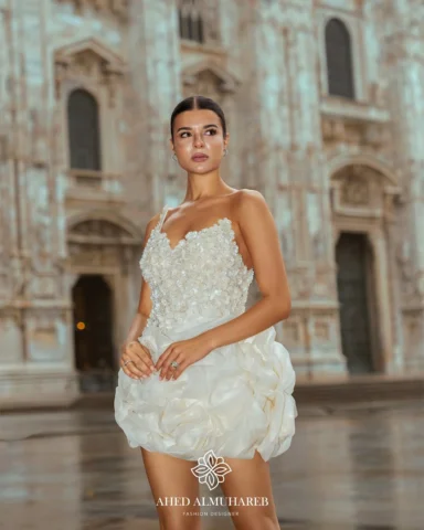 Back to this amazing white ruffled skirt gown , represented by us for u ❤️