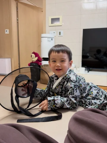 유주니는 세뱃돈으로 젤리 10개 사먹는대요🧧😆
이모 삼촌들 새해 복 많이 받으세요!🙇🏻‍♂️