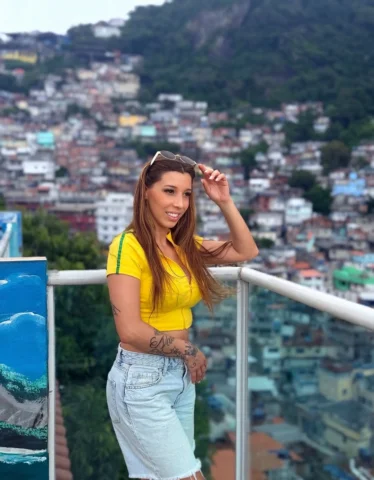 Um pequeno registo de uma galeria cheia de fotografias e um coração cheio de mom