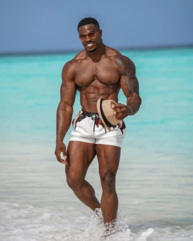 I can help you get and stay fit, I’ve been training for 21yrs so 🤷🏾‍♂️ I know 