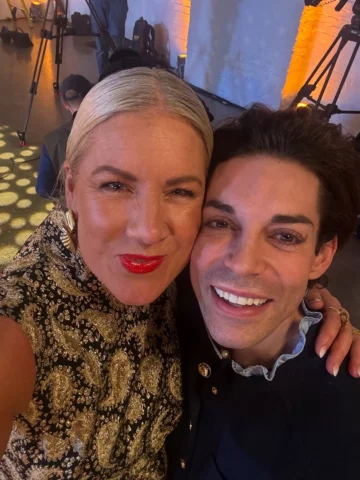 ✨
Awwww @tomreadwilson ~you wonderfully enriched book of the ages, pages and all