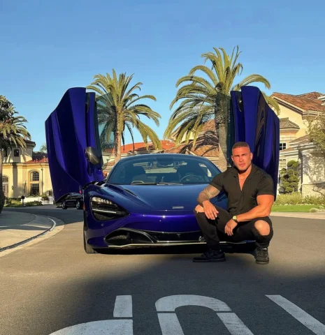 California Love 🌴🎶 
with big bro’s whip