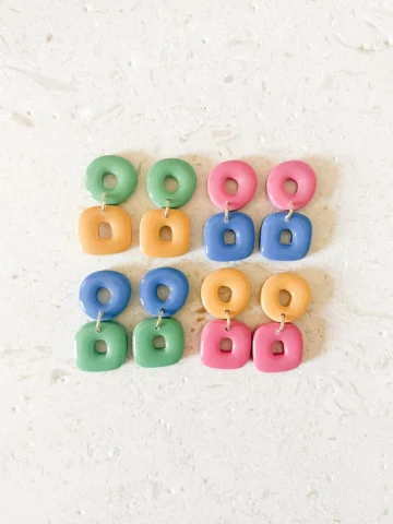 Bring on the COLORS!! These are such a fun way to bring life to your outfit. Ext