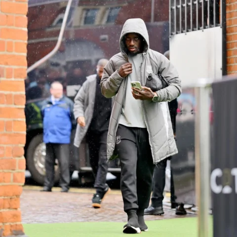 UTT 💙
🧐