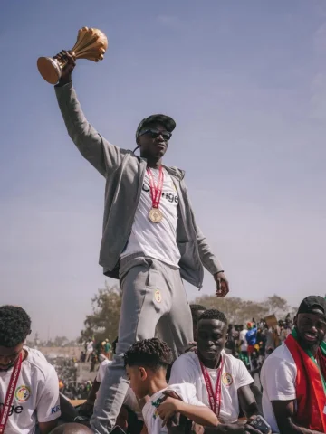 Merci le peuple sénégalais, merci Dakar.
À jamais dans mon cœur!! 
Sénégal Kessé