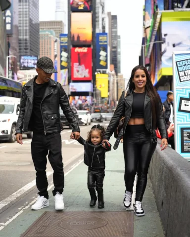 estamos em Nova York, eu mudei a minha  realidade e da minha família nessa galer