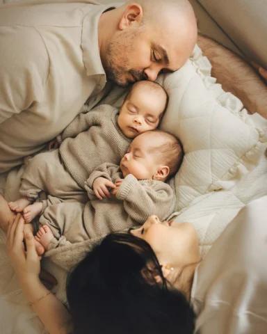 Twice the love. Twice the miracle. Twice the blessing💙💙
#zwillinge #twin #twin