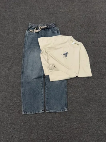 اوتفت من بيج مارا 

بدي 10
S - M - L - xl - 2xl

بجامه جينز 15
28-29-30-31-32-33