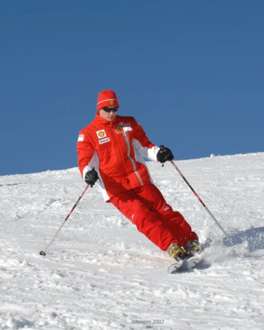 A true legend, back where it all feels like home 🏔️✨ 
@kimimatiasraikkonen visi