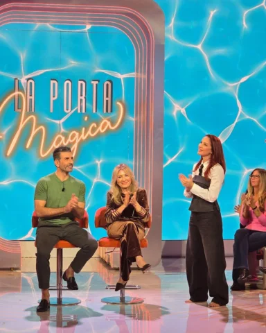 Domani vi aspetto per l'ultima sfilata di questa stagione dove presenterò un'ant