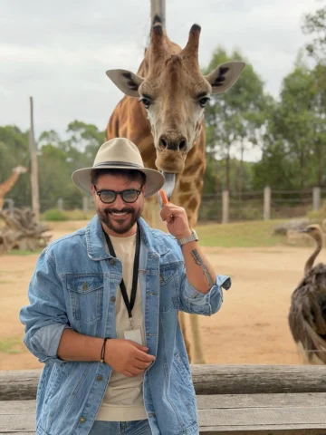 في احلى من هل الكزدورة ؟ 🦒🦘

#NassifZeytoun | #مني_أنا | #Sydney | #TeamNassif