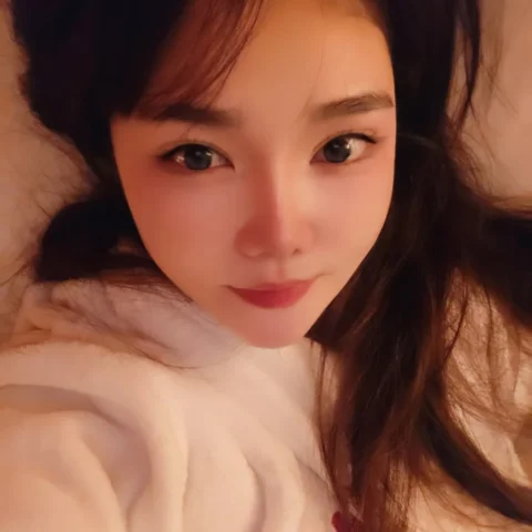 오랜만의 피드.
잘 살아있음.
여행 기분 낼 겸 오카다 ㅎ
자쿠지에 거품이 넘치도록 바디워시 엄청 풀었네 ㅋ
역시 오카다는 사진이 잘 나오는구만