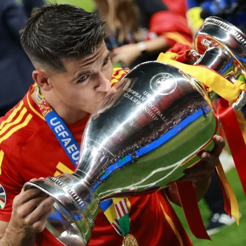 REYES DE EUROPA!!!!! 🏆🏆🏆🏆🇪🇸🇪🇸🇪🇸🇪🇸