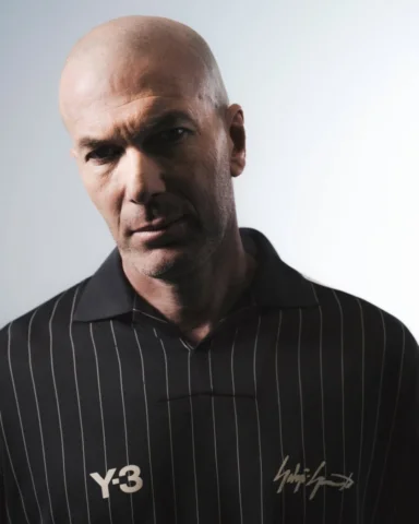ZZ. Forever 5.

@zidane x @adidasy3.

Legacy, redesigned.