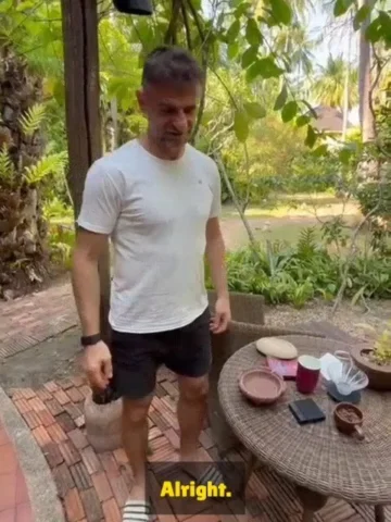 When there's no grinder, you improvise

No grinder. No problem.

When you're out