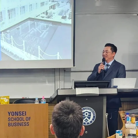지난 2년, 매주 비행기에 몸을 싣고 세부 <->서울을 오가며 치열하게 보냈던 시간들 ✈️ 
드디어 그 시간들이 모여 연세대 EMBA 석사 논문