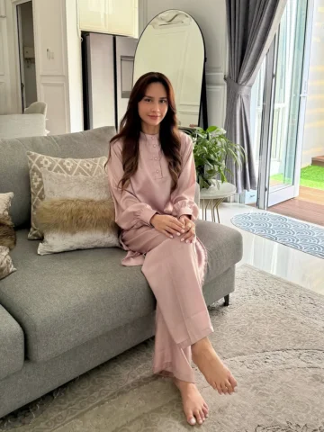 Blessed, grateful, and full of joy. Eid Mubarak 🤍🌙✨
.
.
#eidmubarak2026🌙🕌❤️�