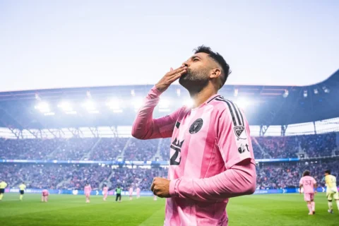 🙌 Gran trabajo de todos. Un paso más cerca del objetivo. ¡Seguimos!
@intermiami