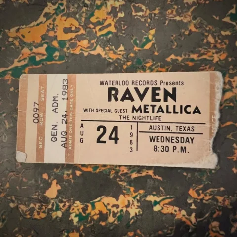 @metallica  #TicketStubs 🤟🔥 

#diggingthroughthecrypt