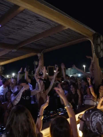 From sunset to madness !! Big love to every single one of you.AVETE SPACCATO 🫶�