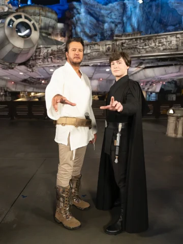 From one Luke to another... this #idol episode is headed to a galaxy far far awa