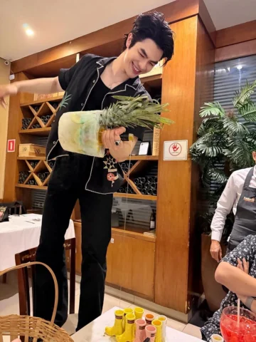,,, หวานจับใจที่ 🇧🇷 || 🍍🐊🥩🐯🐎🌹💚 ,,,