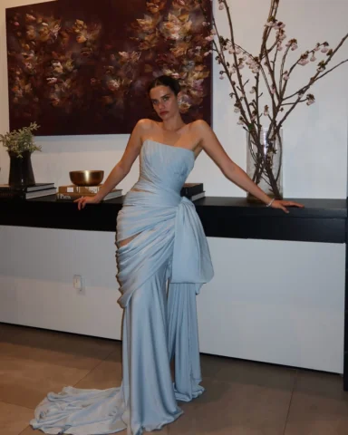 Beautiful night at the @fashiontrustus 
Wearing @tonywardcouture 
And jewels by 